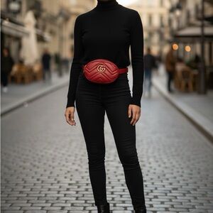 Gucci Red Chevron Quilted Matelasse Leather GG Marmont Waist Belt Bag Auth